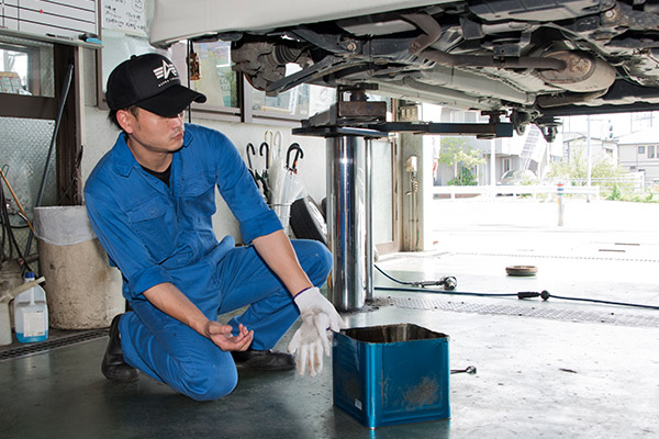 有限会社　篠崎自動車